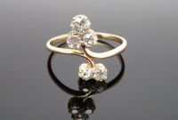 Feiner Belle-Époque Damenring mit 5 Altschliffdiamanten, zus.ca. 0,30 ct.